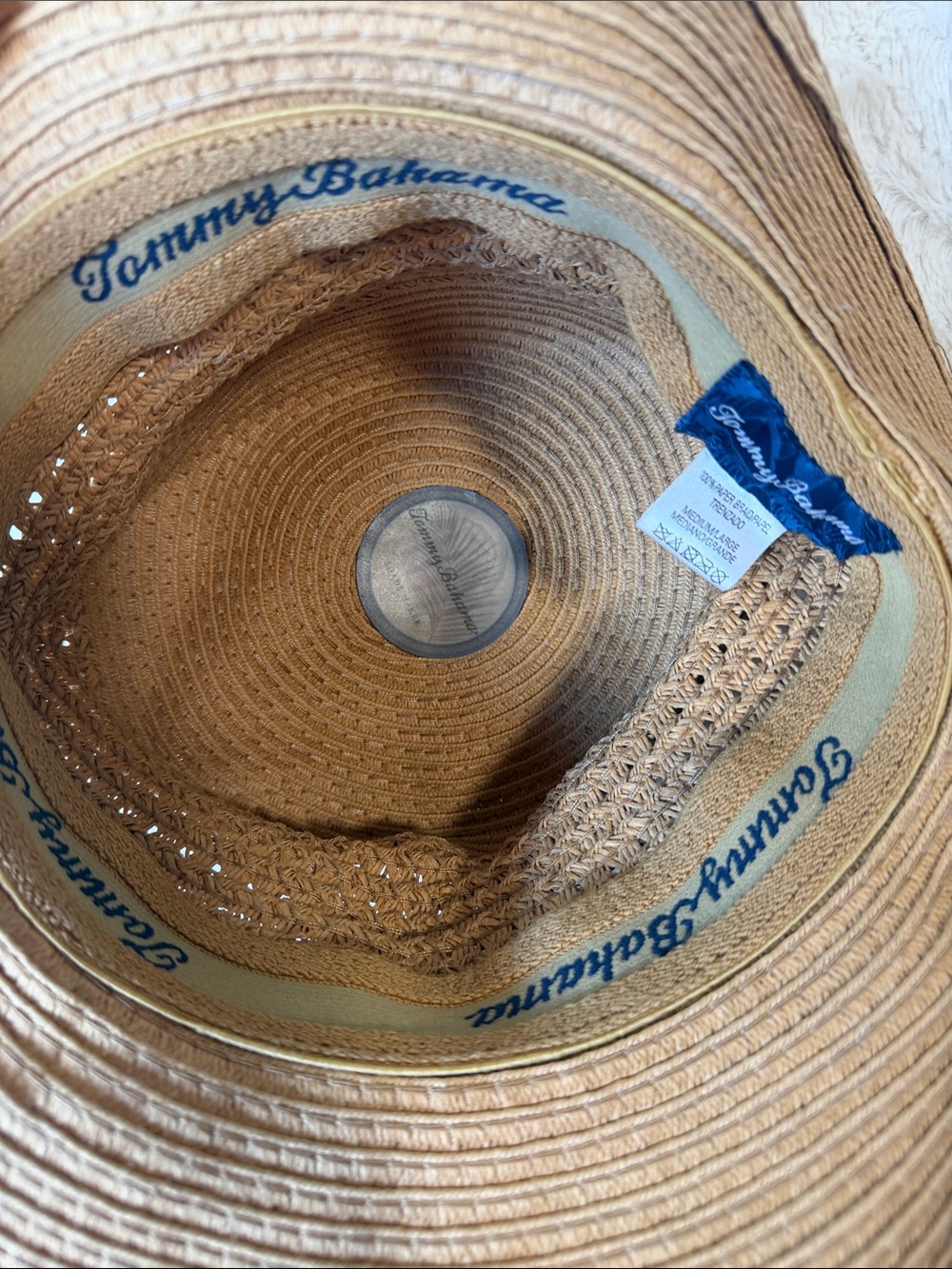 🦈NEW!! Tommy Bahama Tan Straw Sun Hat with Black Band and Gold Fish Accent - Picture 5 of 5